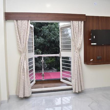 Hotel Sai Sandesh Shirdi Eksteriør bilde